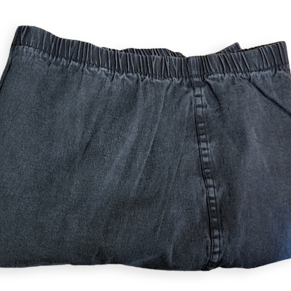 (22W/24W) Plus Petite Pull-On Jeans - Picture 7 of 16